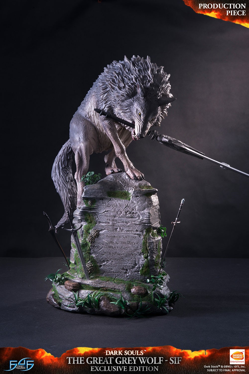 The Great Grey Wolf Sif Exclusive