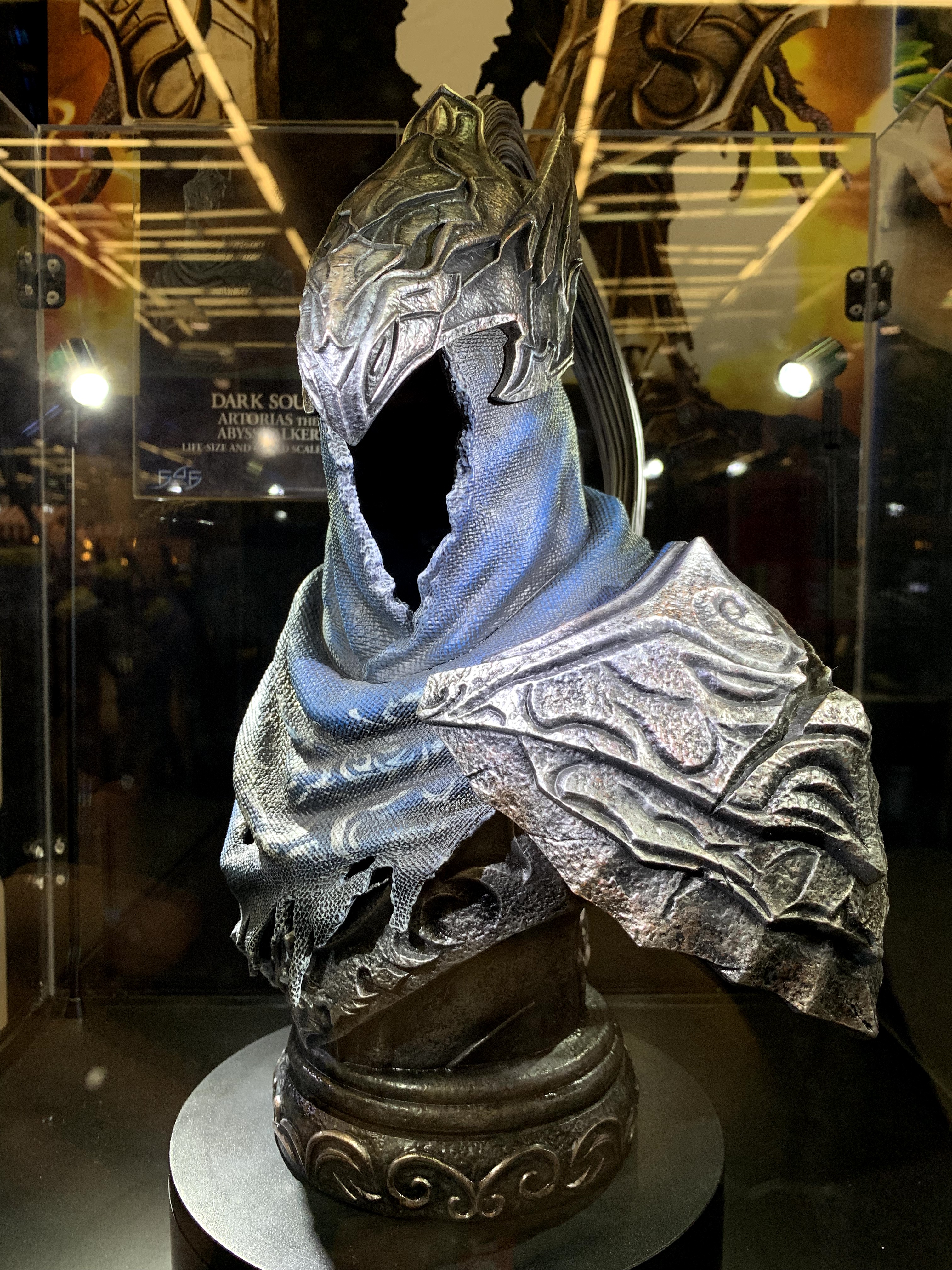 Artorias the Abysswalker Grand-Scale Bust at ECCC 2019