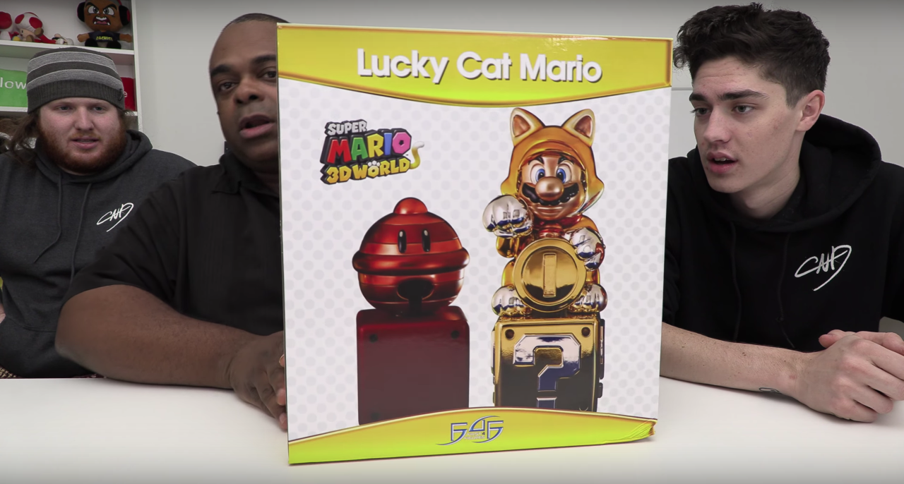 Lamarr Wilson's Lucky Cat Mario Unboxing